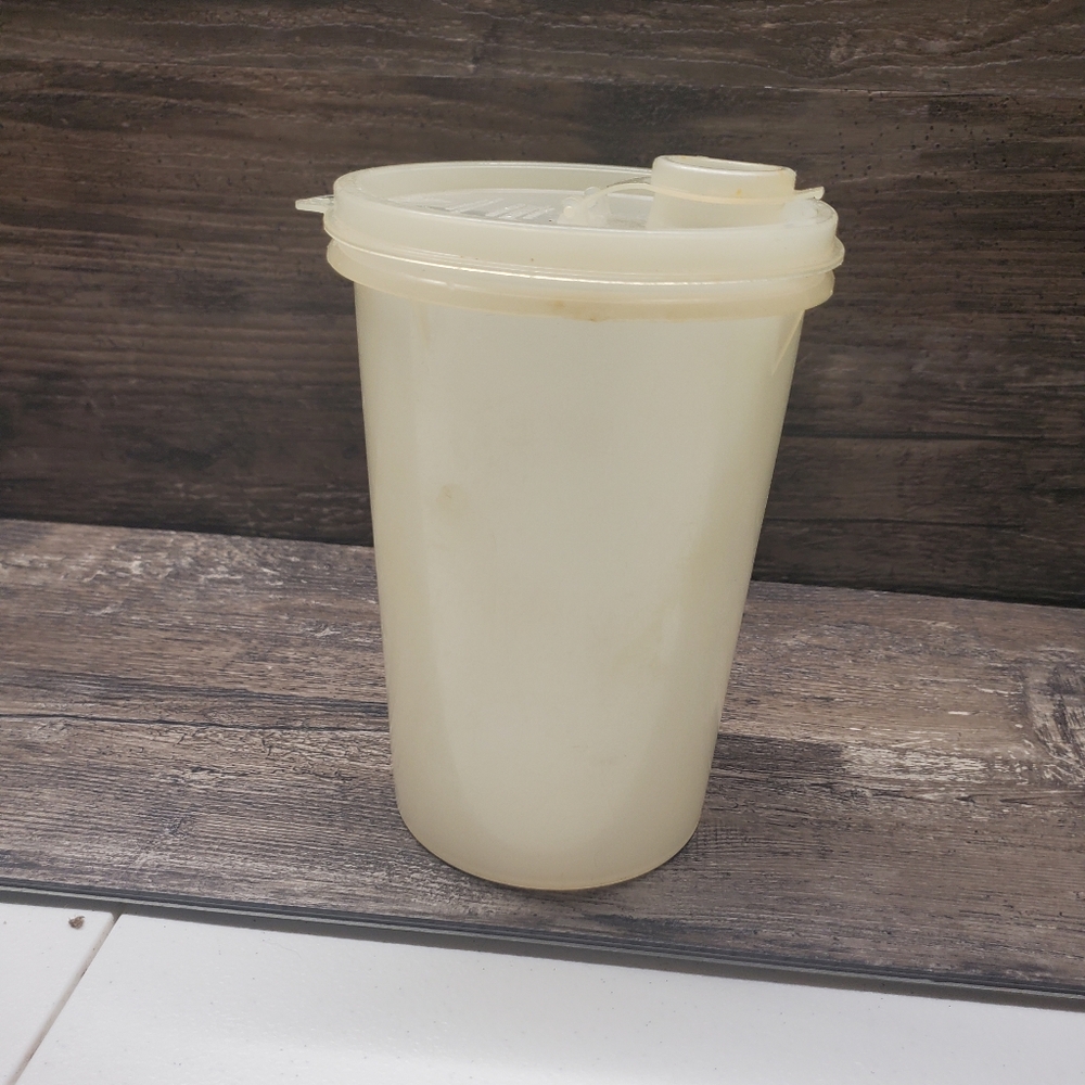 Vintage Tupperware 1 Quart‎ Cannister Lid Pour Spout #321-5 #563-2 Clear Frosted